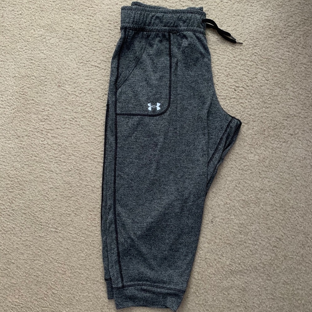 Under Armour Capri Sweatpants